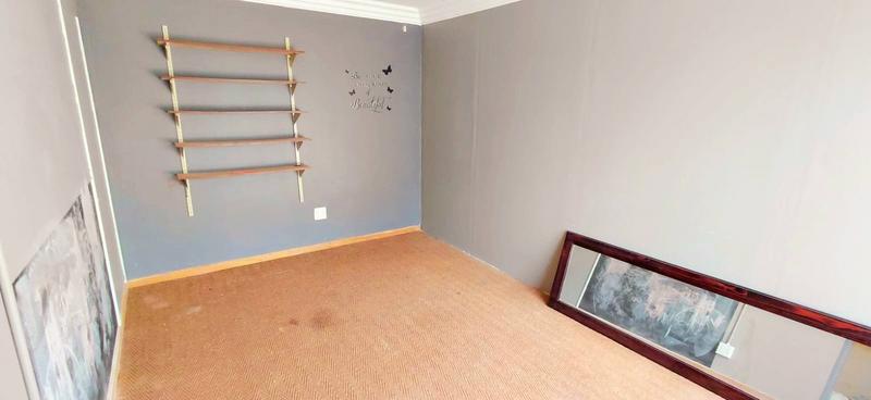 8 Bedroom Property for Sale in Groenvlei Free State